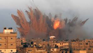 Israel ataca Gaza en retaliación por misil de grupos yihadistas