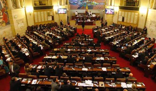 Moción de Censura a MinHacienda por venta de ISAGEN se abre paso en el Senado