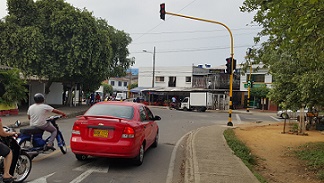 Instalan nuevos semáforos para disminuir accidentalidad en Barrancabermeja