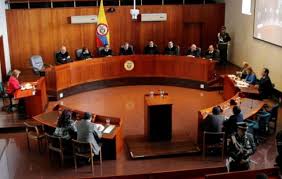Corte constitucional aprueba plebiscito para la paz