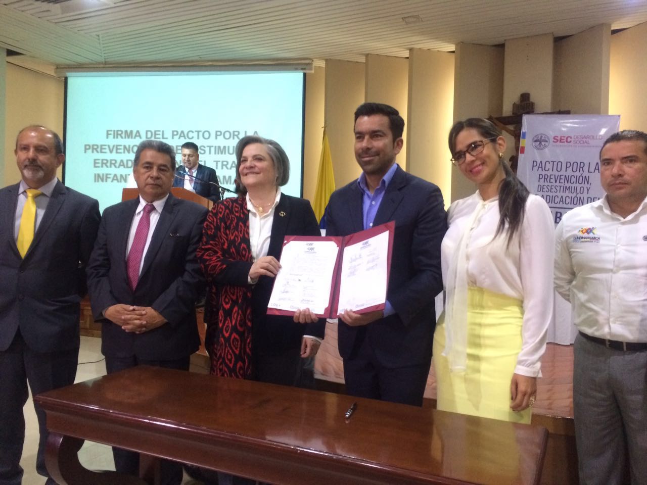 Ministra Clara López y Gobernador de Cundinamarca, Jorge Rey, unidos en la prevención y erradicación del trabajo infantil