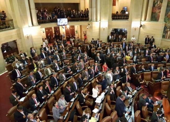 Cámara y Senado aprobaron por mayoría el texto firmado por el Gobierno y las Farc .