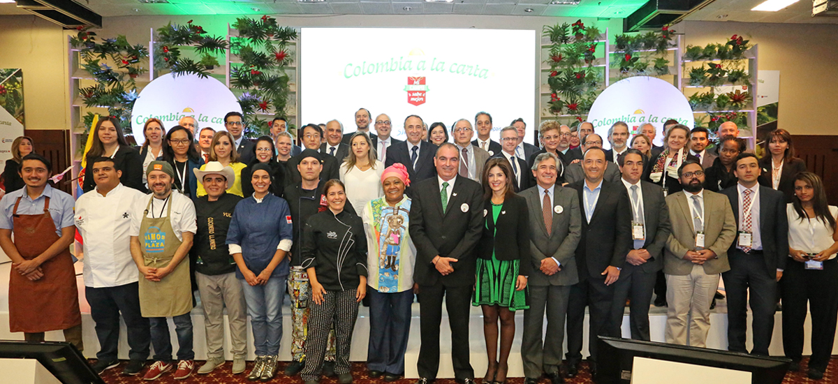 Gobierno pone al servicio de agricultores colombianos plataforma digital para llegar a mercados del mundo