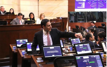Senado refrendó el  nuevo acuerdo de paz con las Farc