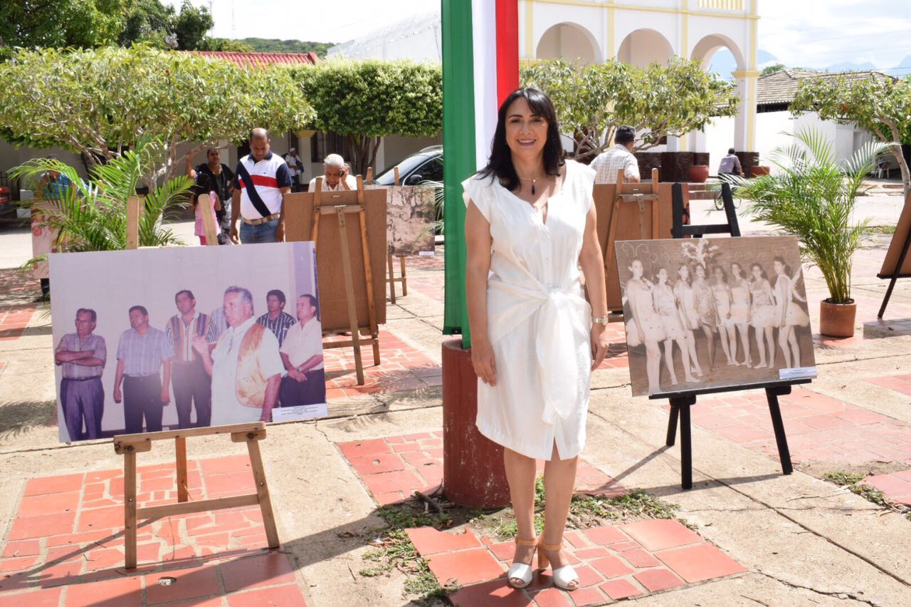 Andrea Ovalle Alcaldesa de La Paz  Cesar,nominada a los Premios Politika 2017