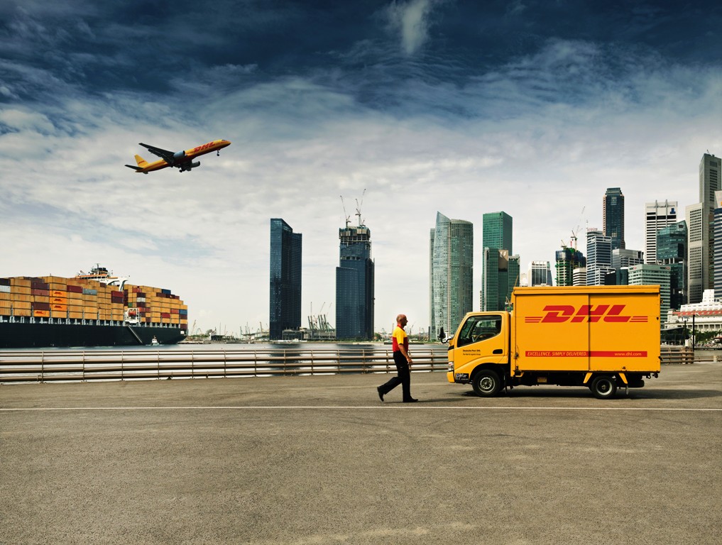 DHL acelerará sus operaciones esta temporada navideña para romper récords de entrega en los Estados Unidos