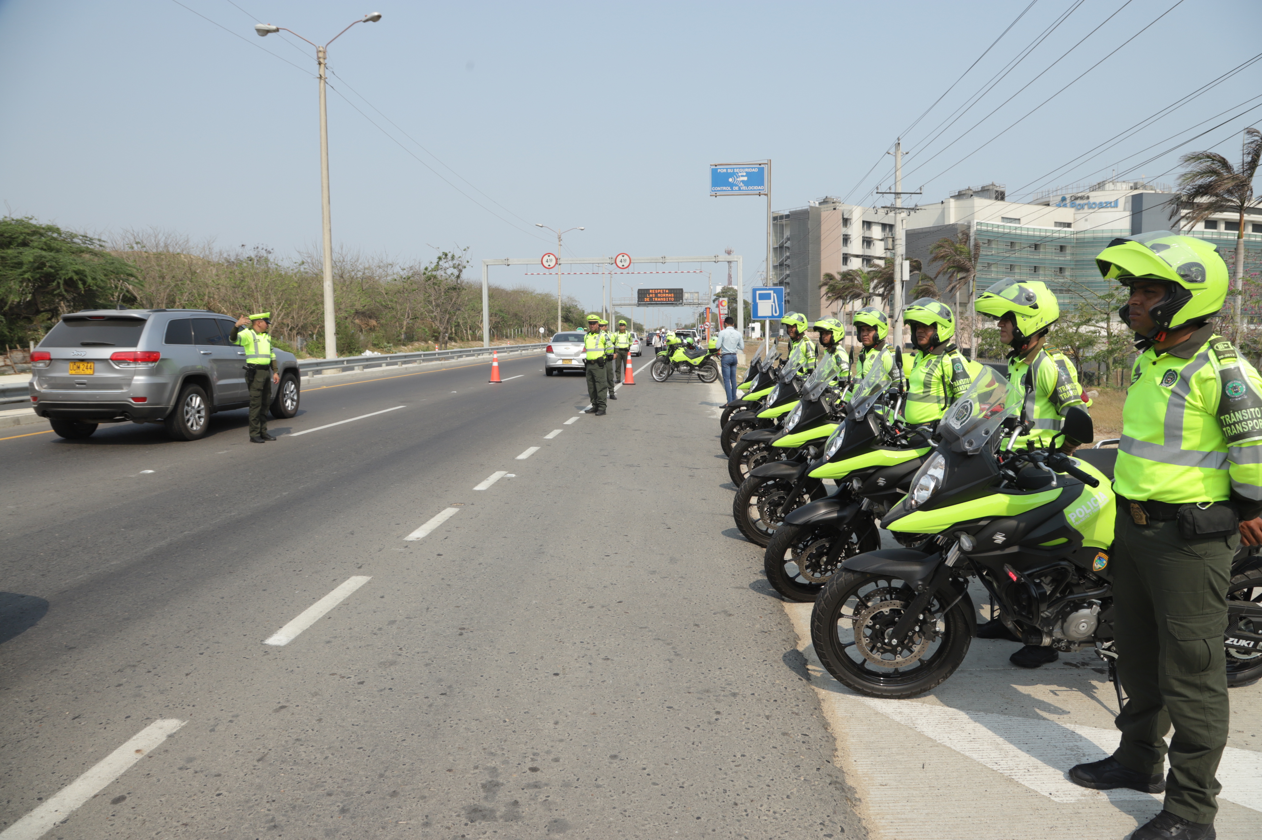 40.000 uniformados vigilarán las vías nacionales para reducir accidentes durante Semana Santa