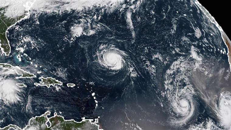 En EE UU evacuación de millones de personas por amenaza del huracán Florence