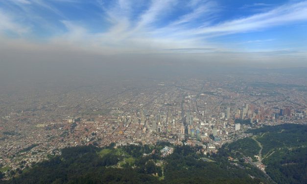 En Colombia la contaminación del aire genera más muertes que la violencia armada.