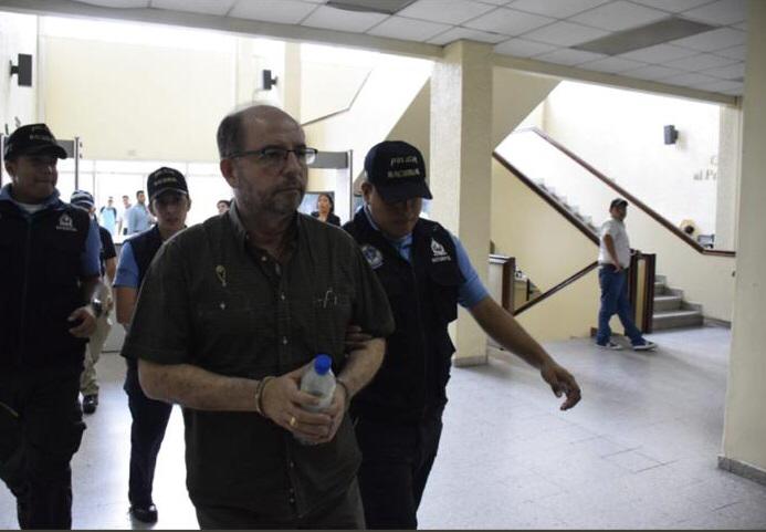 En Honduras capturan al excongresista Alonso Acosta Osio procesado por parapolítica .