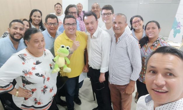 La campaña política del «caos al triunfo» en tierra y aire