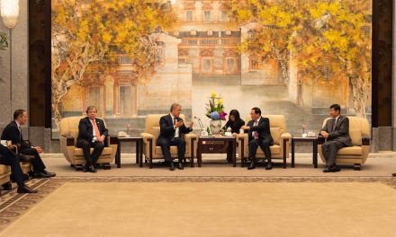 Fortalecimiento del turismo y aumento de las exportaciones de café, banano, aguacate, flores y carne, primeros avances de la visita del Presidente Duque a China
