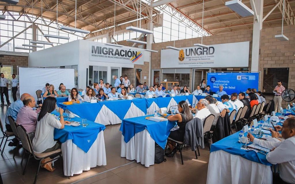 Ministros de Salud de las Américas aprobaron la adopción de una tarjeta única de vacunación regional para migrantes venezolanos