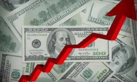Dólar cerró en su promedio más alto de la historia, $3.459,50