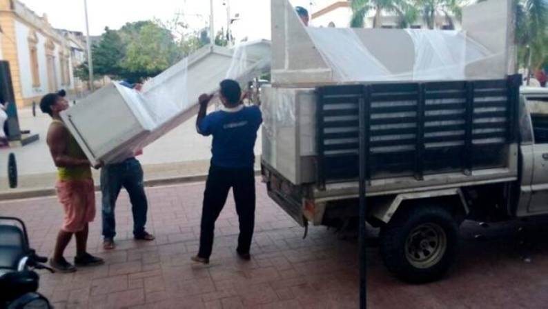 Alcaldesa saliente de Lorica se llevó hasta el inodoro del despacho