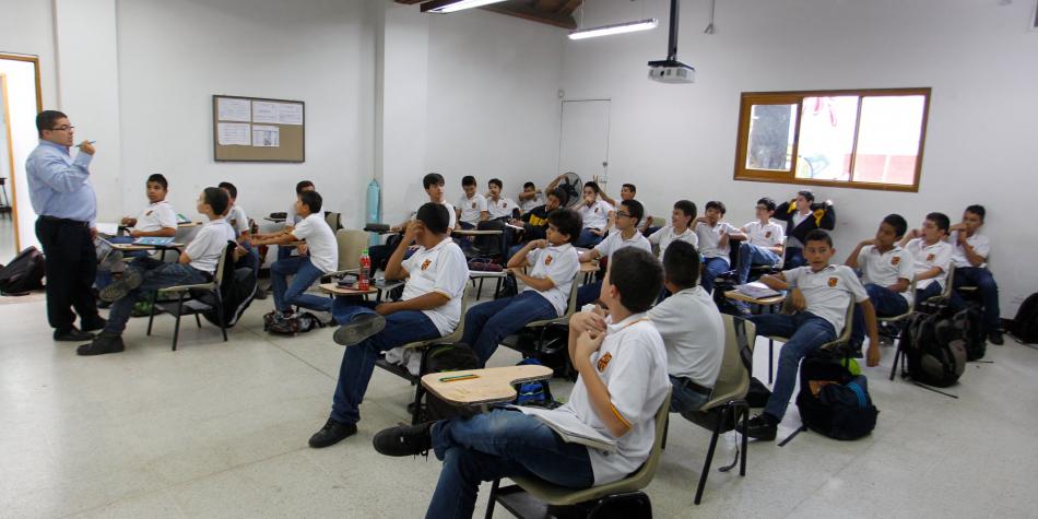 Vuelve cátedra de Historia de Colombia a colegios del país a partir de hoy