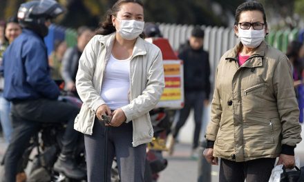 Organización Mundial de la salud dice que el uso de tapabocas es innecesario, el coronavirus no se transmite por el aire