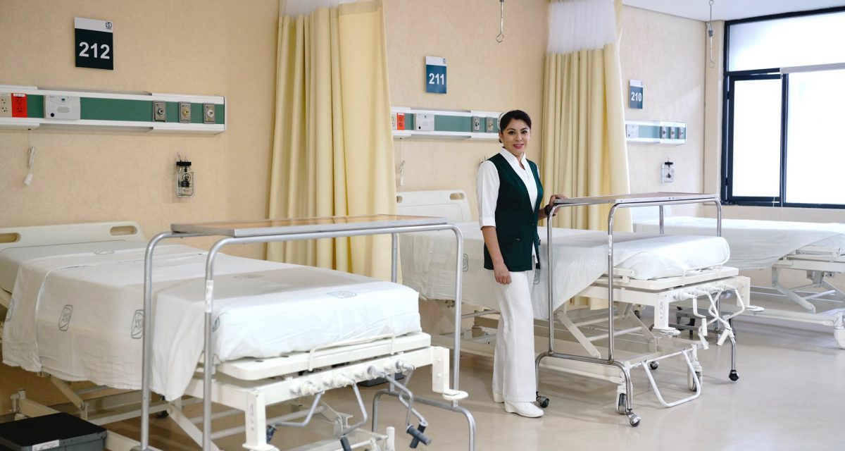 Más del 90% de las UCI disponibles para COVID-19 están libres para atender pacientes