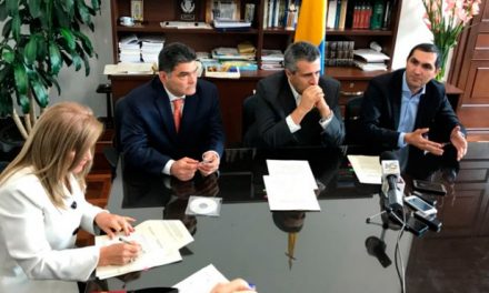 Se aprueba en último debate Borrón y cuenta nueva en las Centrales de Riesgo de Barguil y Velasco