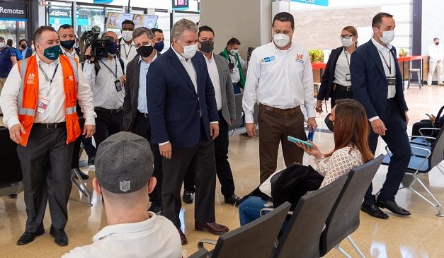 Con habilitación de nuevas rutas aéreas, Colombia da un paso en la reactivación económica con responsabilidad: Duque
