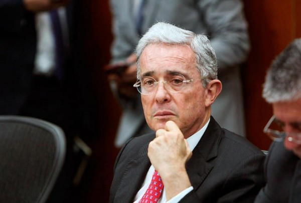 El ex presidente Uribe pidió a la Corte hacer público su expediente para que Colombia lo conozca