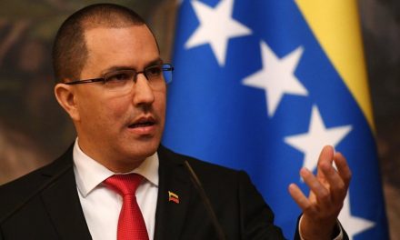 Venezuela rechaza acusación de Duque sobre presunta compra de misiles a Irán