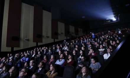 Cines y teatros en el país reabrirán en tiempos de pandemia, cumpliendo estrictas medidas contra Covid