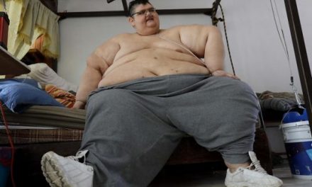 Quien fuera el hombre más gordo del mundo venció al covid-19 en México