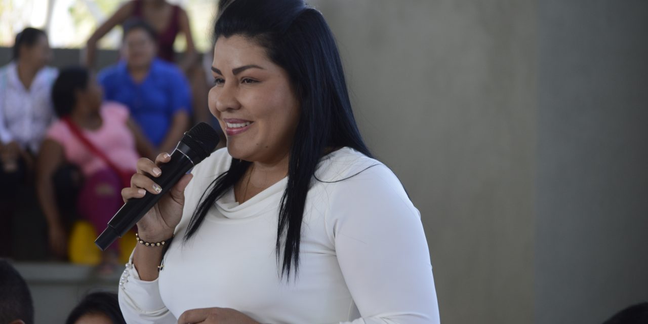 CRISTINA GUARNIZO ALCALDESA DE PORE CASANARE NOMINADA A LOS PREMIOS POLITIKA 2020