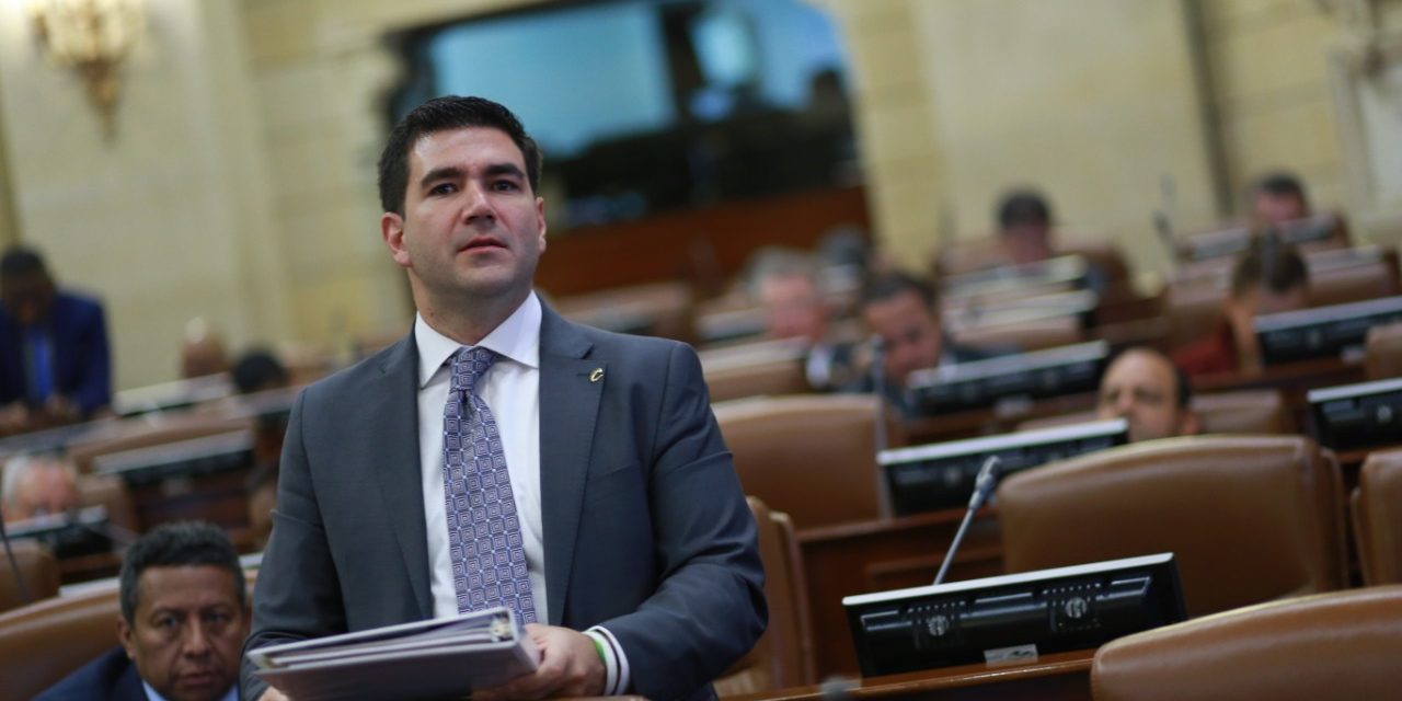 JUAN CARLOS WILLS REPRESENTANTE A LA CÁMARA NOMINADO A LOS PREMIOS POLITIKA 2020  GESTIÓN Y LIDERAZGO