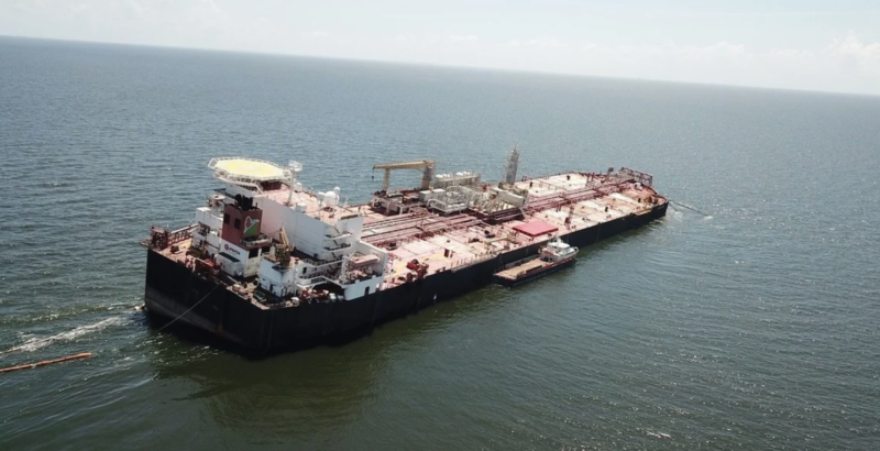 Un millón de barriles de petróleo venezolano a punto de derramarse en el atlántico
