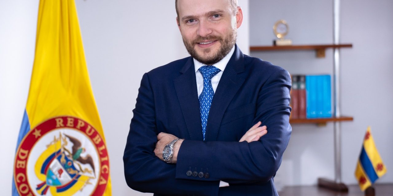 Francisco José Chaux Donado Viceministro de Promoción de la Justicia recibirá el Premio politika 2020 gestión Y Liderazgo