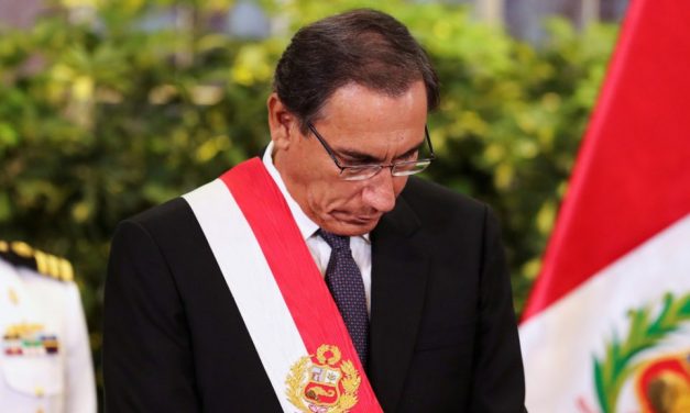 Congreso del Perú destituye al presidente Martín Vizcarra y lo declara en vacancia por incapacidad moral para gobernar