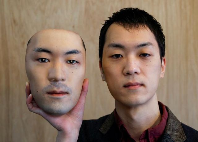 Usar la cara de otra persona: Japón pone a la venta mascarillas hiperrealistas