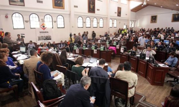 Concejo de Bogotá aprueba proyecto de acuerdo que prohíbe la comercialización de animales vivos en las plazas de mercado