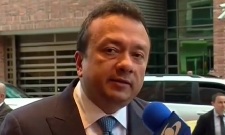 Senador Eduardo Pulgar renunció a su curul en el Senado de la República.