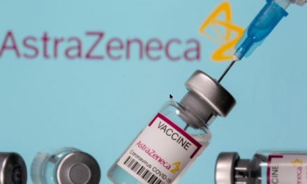 Casi una docena de países reanudan las inyecciones de AstraZeneca
