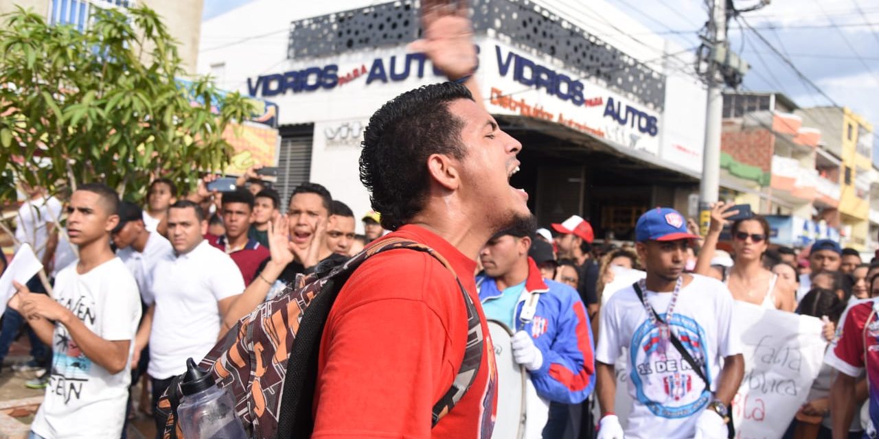 Unimagdalena y su dulce manía de marchar en paz