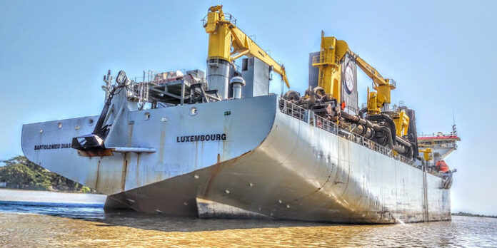 «Dragado y Calado»: Un mina de oro que sigue encallando buques en el canal de acceso al Puerto de Barranquilla
