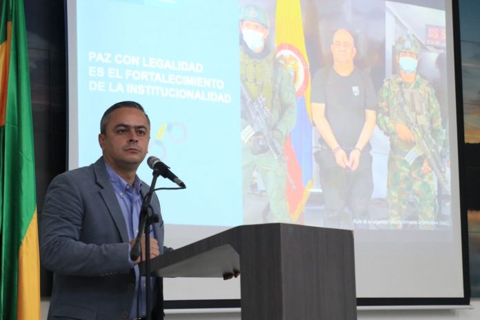 Gobierno Nacional presenta alternativa para que integrantes de grupos armados dejen las armas