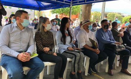 44 municipios recibirán suministros de Corantioquia para fortalecer su gestión ambiental