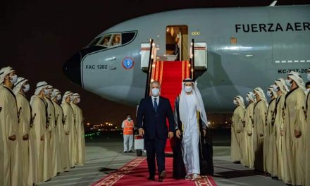 Presidente Iván Duque inició visita a Dubái