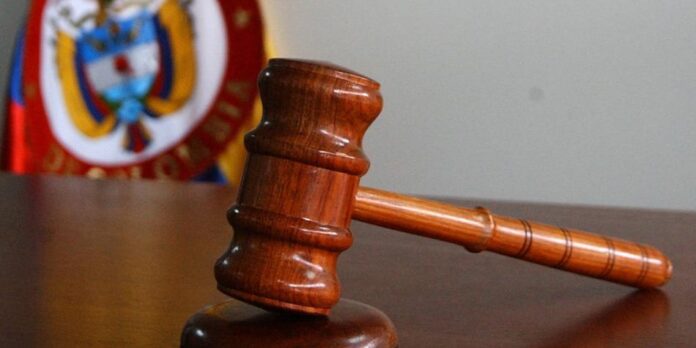 Los derechos de petición en Colombia, tendrán prioridad por vía legislativa