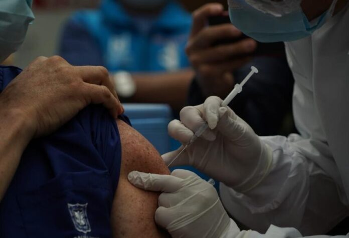 El 95 por ciento de los aislamientos en Colombia son por ómicron: Ministerio de Salud