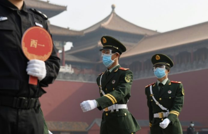 China confina ciudad de 9 millones de habitantes por rebrote de covid