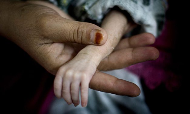 La Unicef advierte del número «catastrófico» de niños desnutridos y dice que el mundo es «un polvorín de muertes evitables» de menores