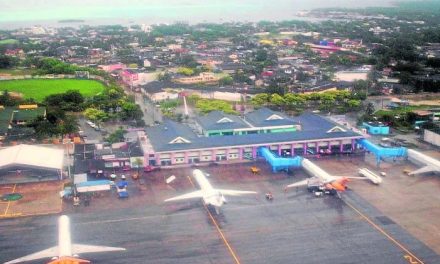 Suspenden vuelos hacia San Andrés y Providencia por amenaza de tormenta Julia  Mañana comienza toque de queda desde las 6 de la mañana