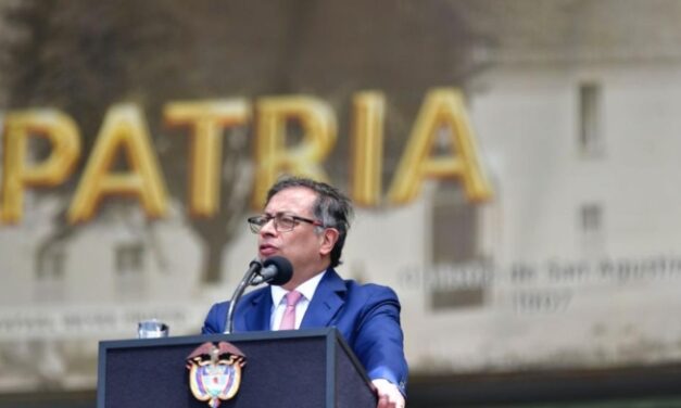 “Mi estimada funcionaria y el embajador en Venezuela se retiran del Gobierno”: Petro saca a Sarabia y Benedetti tras escándalo
