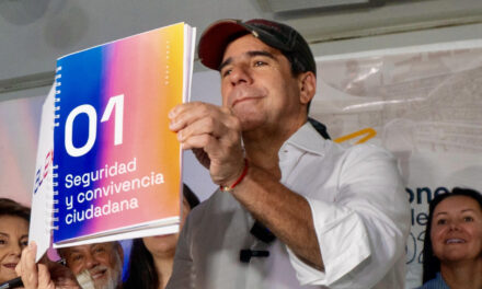 Alejandro Char oficializa su candidatura a la alcaldía de Barranquilla por tercera vez