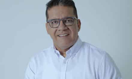 El alcalde de Sabanalarga Atlántico Jorge Luis Manotas, recibe el Premio Politika 2023″Gestupon y Liderazgo» por su reconocido trabajo en favos de los ciudadanos.